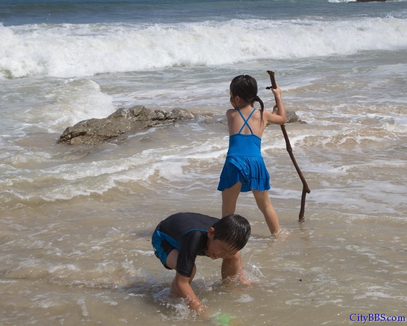 2012泰国清迈-曼谷-华欣-甲米-普吉-华欣-清迈3500公里自驾游之普吉Phuket芭东Patong海滩 ... ... ... ... . ... 2012泰国清迈-曼谷-华欣-甲米-普吉-华欣-清迈3500公里自驾游之普吉Phuket芭东Patong海滩 ... ... ... ... . ...